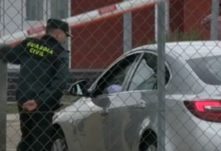Бивш каталунски министър брои 50 000 евро за свободата си