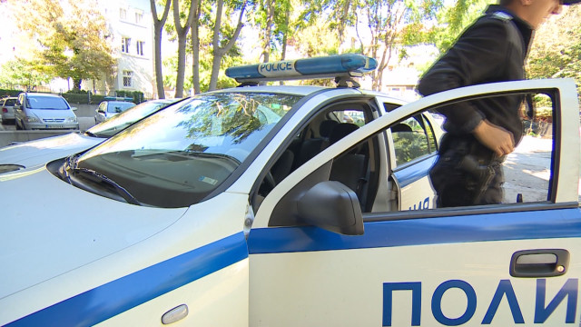 Ново циганско безчинство срещу полицаи в Айтос! Съпругата на един от тях разказва за ужаса