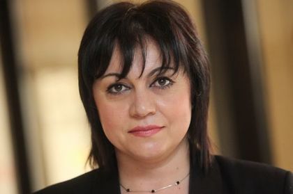 Изненада в БСП! Корнелия Нинова застава начело на партията