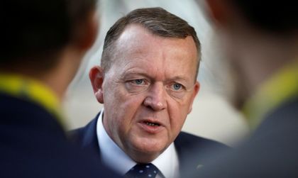 Датският премиер застана зад Холандия
