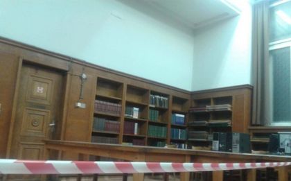 Таван се срути върху читател в Националната библиотека
