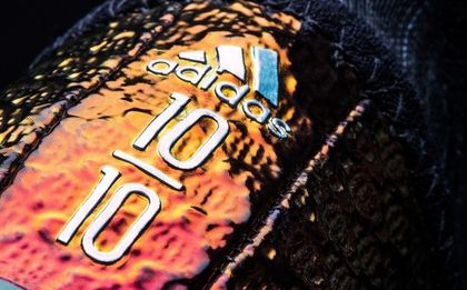 Адидас създаде само 100 броя бутонки в чест на Меси