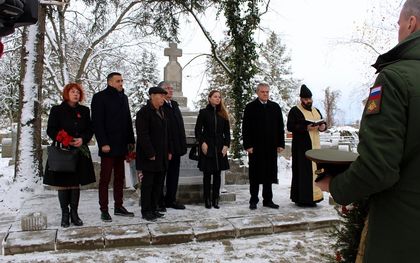С подкрепата на ПП АБВ бе открит обновеният военен мемориал на гробището в село Лесново