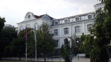 Възстановяват сградата на бившата Пловдивска мъжка гимназия