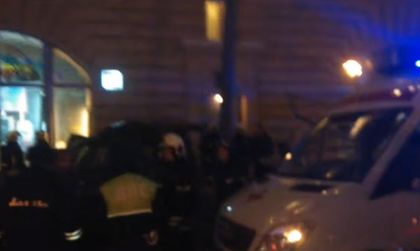 Джип се вряза в автобусна спирка в Москва, един е загинал