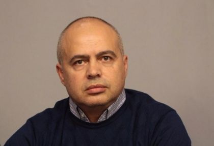 БСП захапа лошо Борисов: Цариградско издържа 11 години, а Черни връх 11 дни