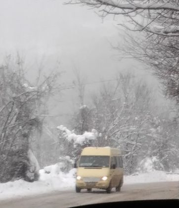 През Хаинбоаз пускат само камиони под 12 тона, пътят Мъглиж - Гурково затворен