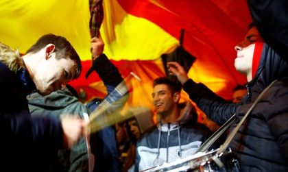 Хиляди на протест в Скопие заради името