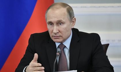 Путин поздрави Ердоган за резултатите от референдума