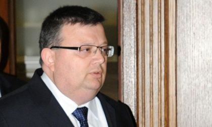ЕК не е настоявала за оттеглянето на Сотир Цацаров