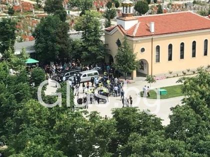 Цялата пловдивска полиция изпрати прегазения си колега (СНИМКИ)