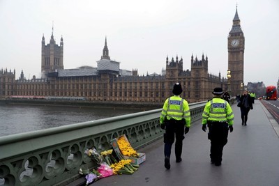 Британската полиция освободи шест задържани във връзка с атентата в Лондон