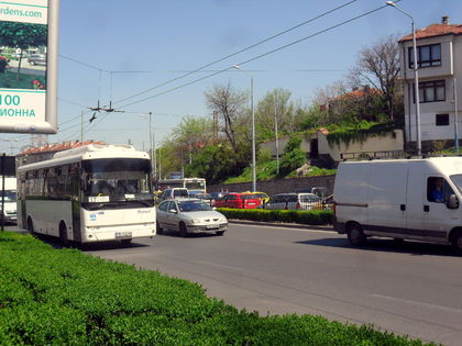 Пътничка пострада в автобус на градския транспорт, в болница е