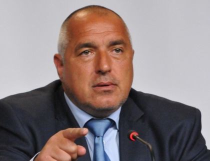 Премиерът поздрави полицаите