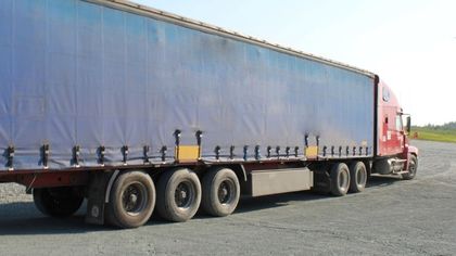 Видин: Два тежкотоварни камиона са катастрофирали на главен път Е-79 край село Медовница
