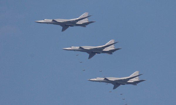Руски бомбардировач Ту-22М3 катастрофира при кацане
