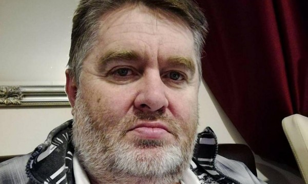 Мислех, че от балкона пада прането от простора, а то децата...