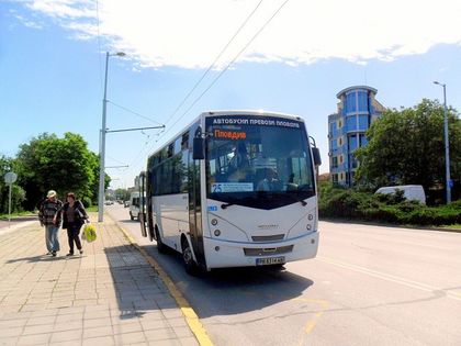 Пловдив: Автобусите на градския транспорт в града се движат с празнично разписание