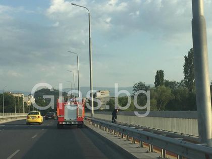 Ексклузивно: Дете падна в река Марица в района на Гребната! Издирват го!