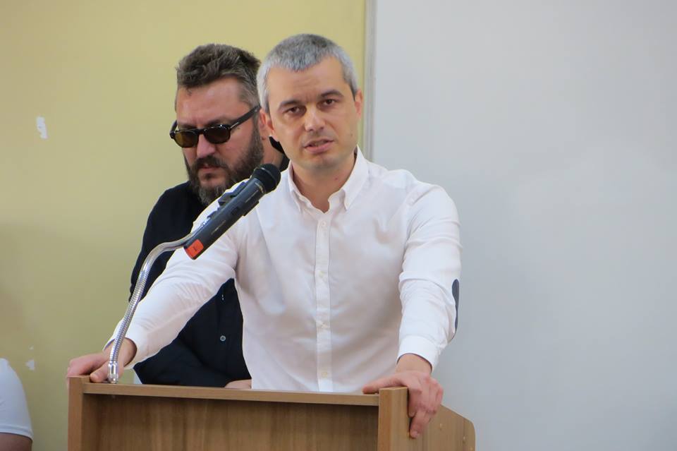 Партия не иска субсидия, законът обаче категоричен: Взимайте парите!