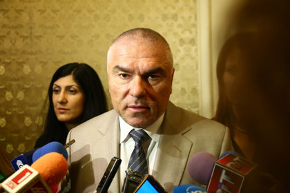 На Марешки и депутатката му Кръстина Таскова съвсем скоро може да им се стъжни