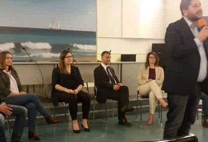 Жесток резил за Христо Иванов! Празна зала посрещна проваления ексминистър