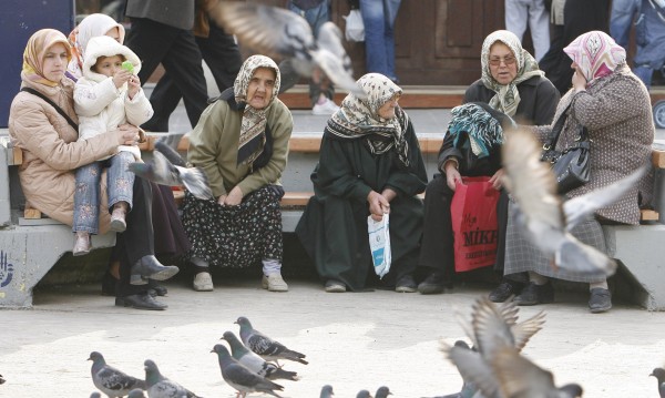 Туркиня протестира, от години не може да се разведе