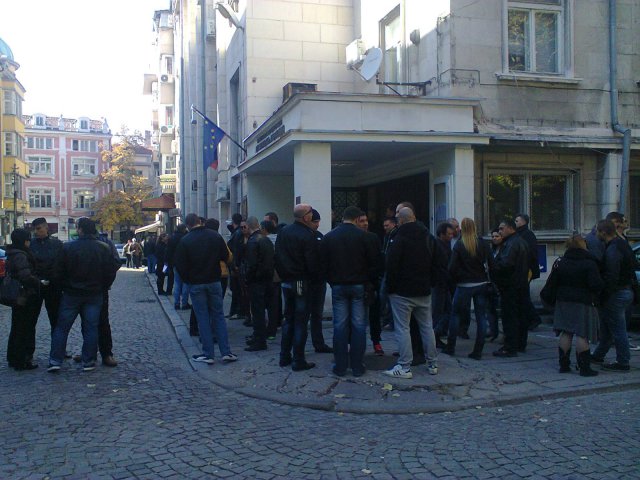 500 пловдивски ченгета тръгват за протеста в София