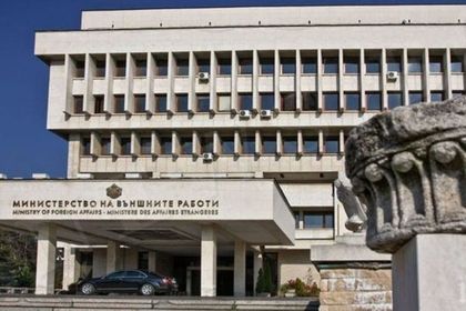 Външно с информация за пострадалите българи при пътния инцидент в Румъния