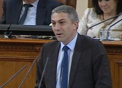 Карадайъ: Крадецът вика дръжте крадеца