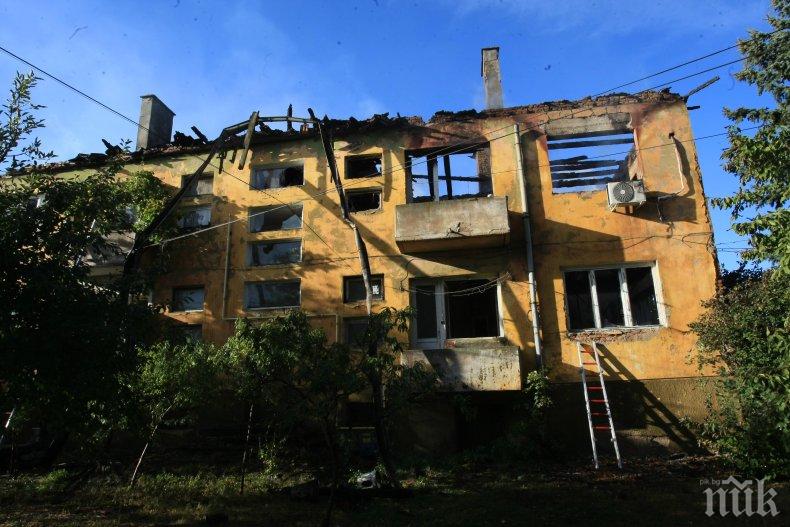 СЛЕД ПОЖАРА В БОЖУРИЩЕ: Общината помага финансово на останалите без дом
