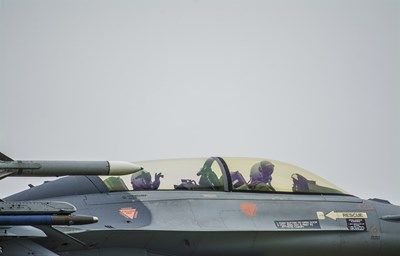 САЩ искат Анкара да се откаже от покупката на руски ракети С-300 срещу доставката на изтребителите Ф-16