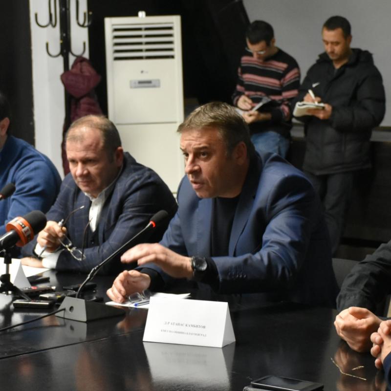 Кметът на Благоевград Атанас Камбитов: Общината може да осигури 780 000 лв. за ОФК „Пирин“