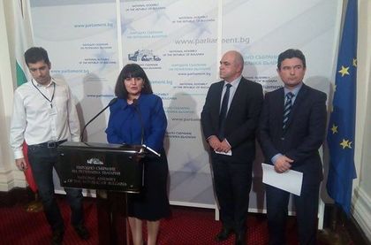 Депутатите спасяват плажовете „Иракли”, „Корал” и „Карадере”