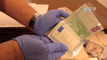 При акцията на ГДБОП: намериха над 2 млн. евро менте в апартамент в Пловдив ВИДЕО