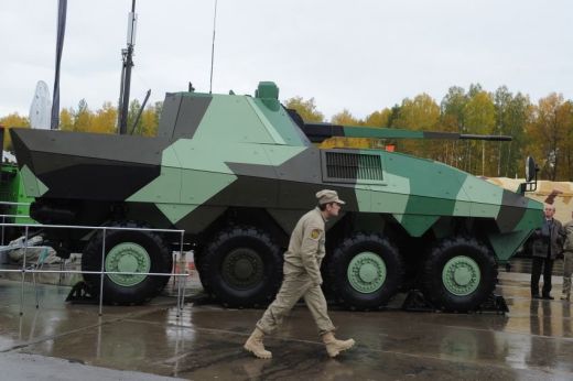 Русия въоръжава пехотата със страховития 32-тонен 