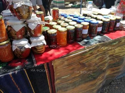 Доц. д-р Дарина Найденова, диетолог от Варна: Киселото зеле и туршията са прекрасен заместител на млякото по време на пост