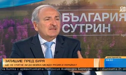 Русия води хибридна война срещу Украйна!
