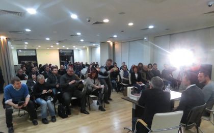При огромен интерес Янев представи книгата си в Бургас