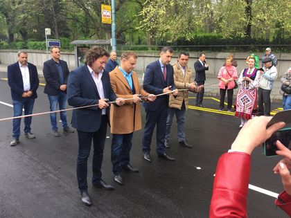 Пуснаха движениeто през подлеза на "Гладстон", камери следят скоростта ни!