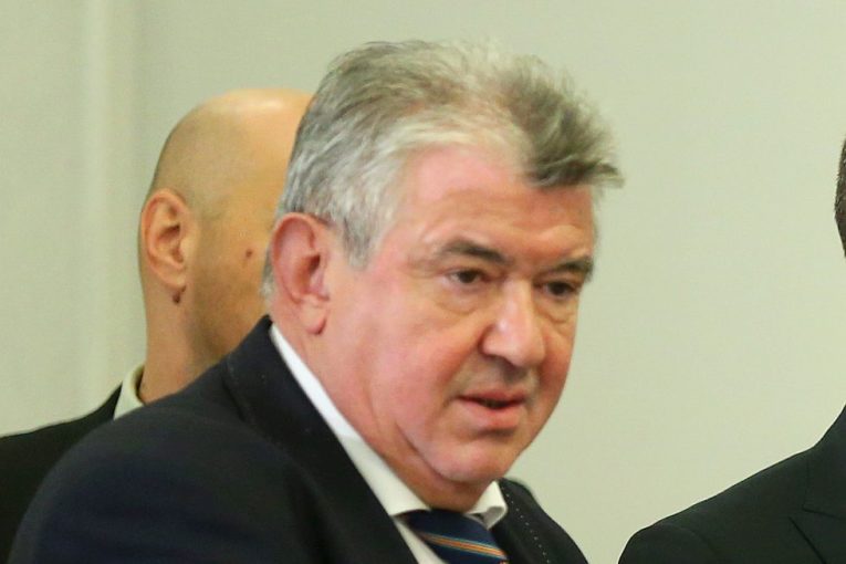 БЕХ не прие оставката на шефа на НЕК Петър Илиев