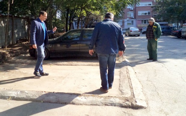 Над 100 метални гаражни клетки са премахнати в 