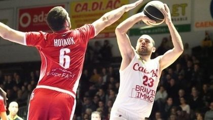 Павел Маринов със 7 точки при загуба на Каен