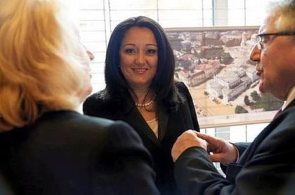 Павлова призова: Карайте бавно, ремонтираме цяло лято!