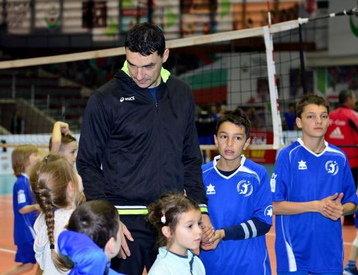 Владо Николов се връща в игра за 