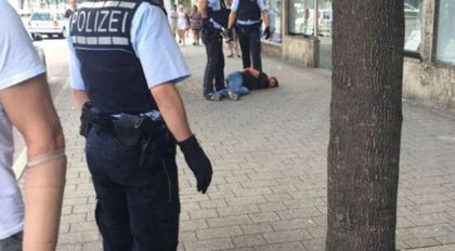 Мъж уби с мачете жена в Ройтлинген, Германия