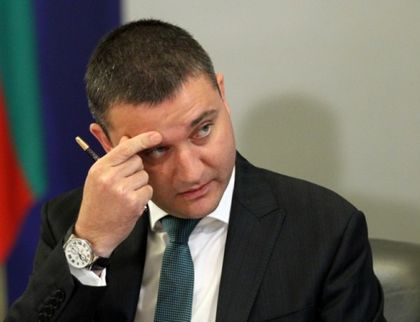 Горанов: Не препоръчвам на Борисов да подава оставка