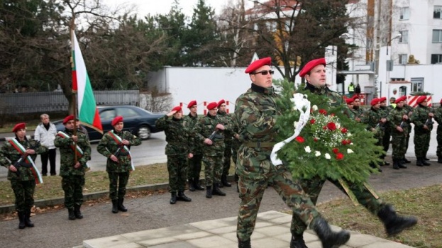 В Карлово отбелязват 12 години от нападението над българската военна база в Кербала