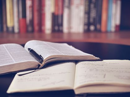 Синдикатът на българските учители връчи наградите „Учител на годината“ (ОБЗОР)