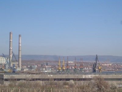 Прокурори поеха пожара на руския танкер